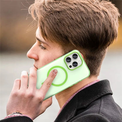 iPhone 15 Pro Max Translucent Case Magnetic Phone Cover Compatible with MagSafe - Fluorescent Green